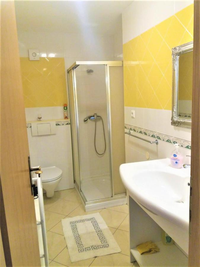 A.B.Kvarner Apartment Rijeka Ngoại thất bức ảnh