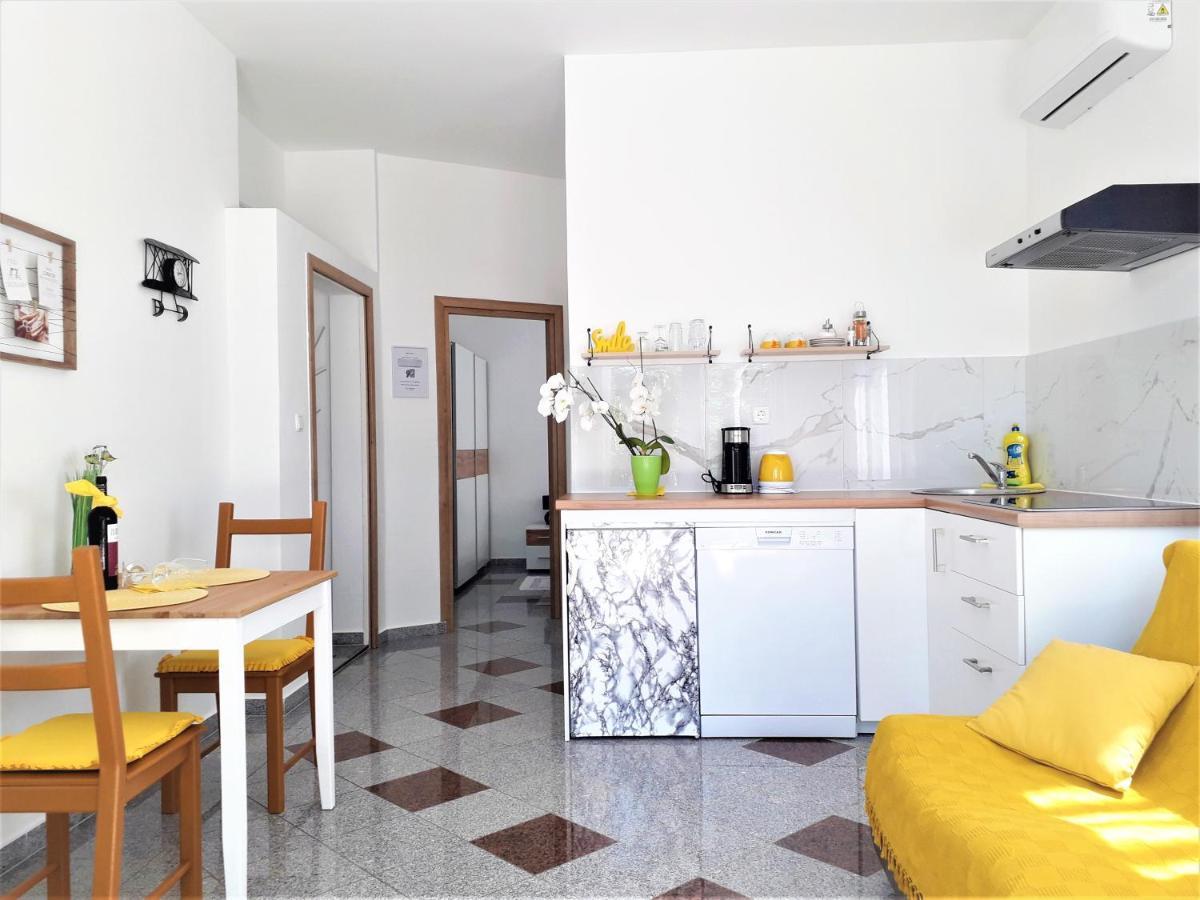 A.B.Kvarner Apartment Rijeka Ngoại thất bức ảnh